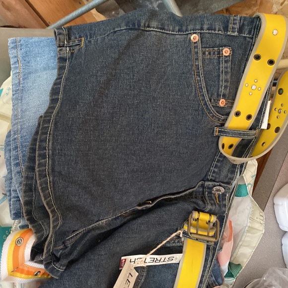 12 short jeans - Picture 2 of 2
